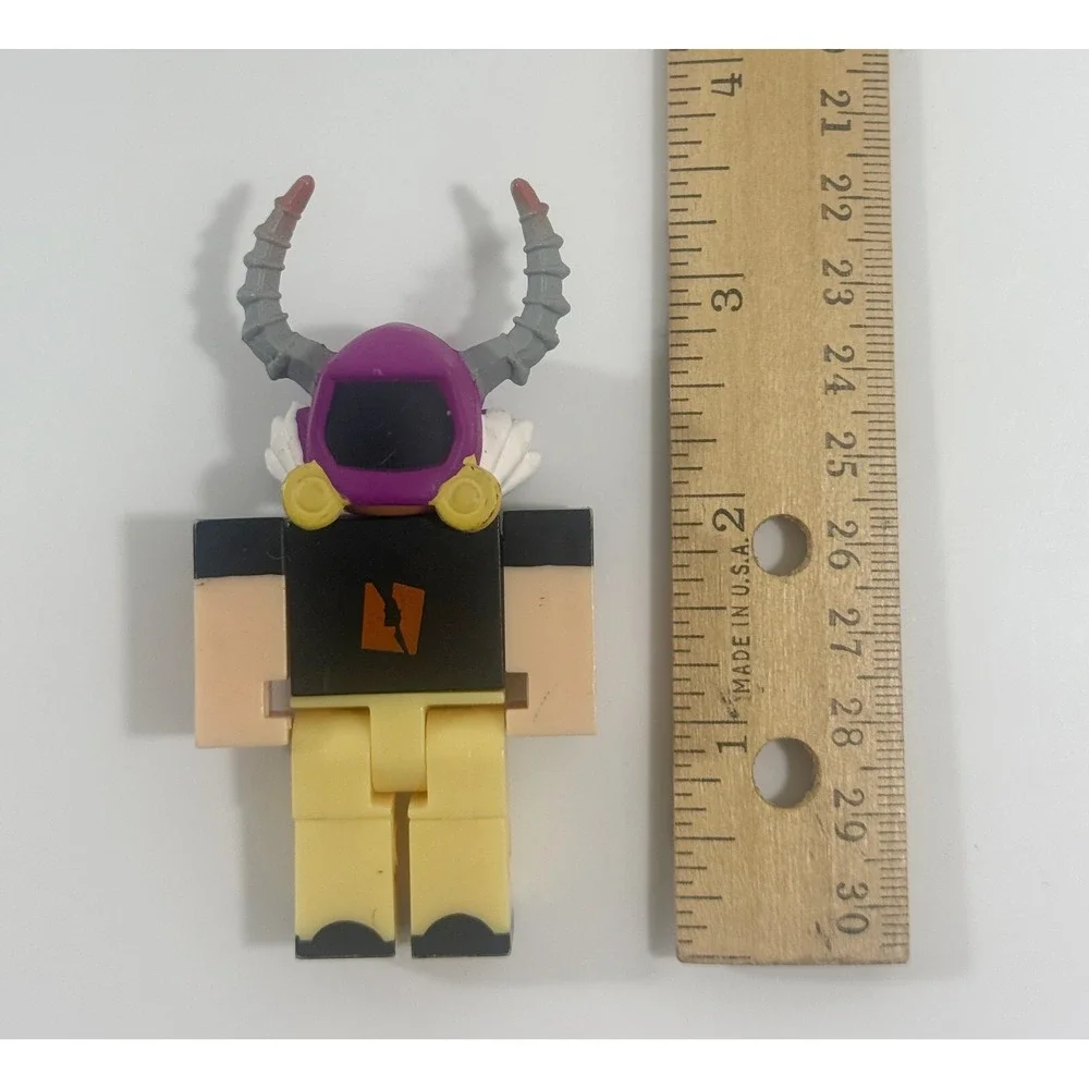 ROBLOX VIKING GUY‎ TOY FIGURE